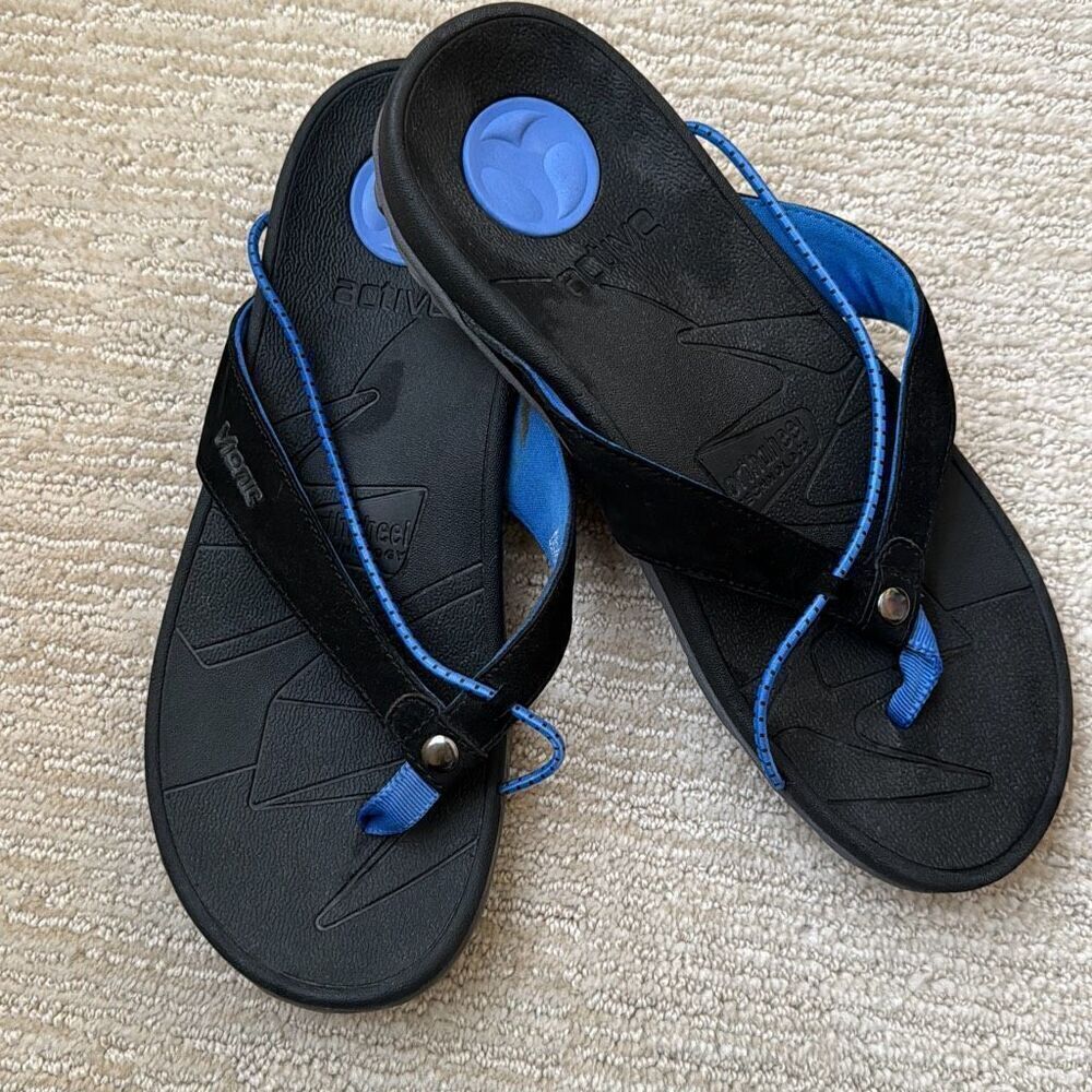 Vionics Women’s Cascade  Sandals With Orthaheel Technology, Black With Blue Trim